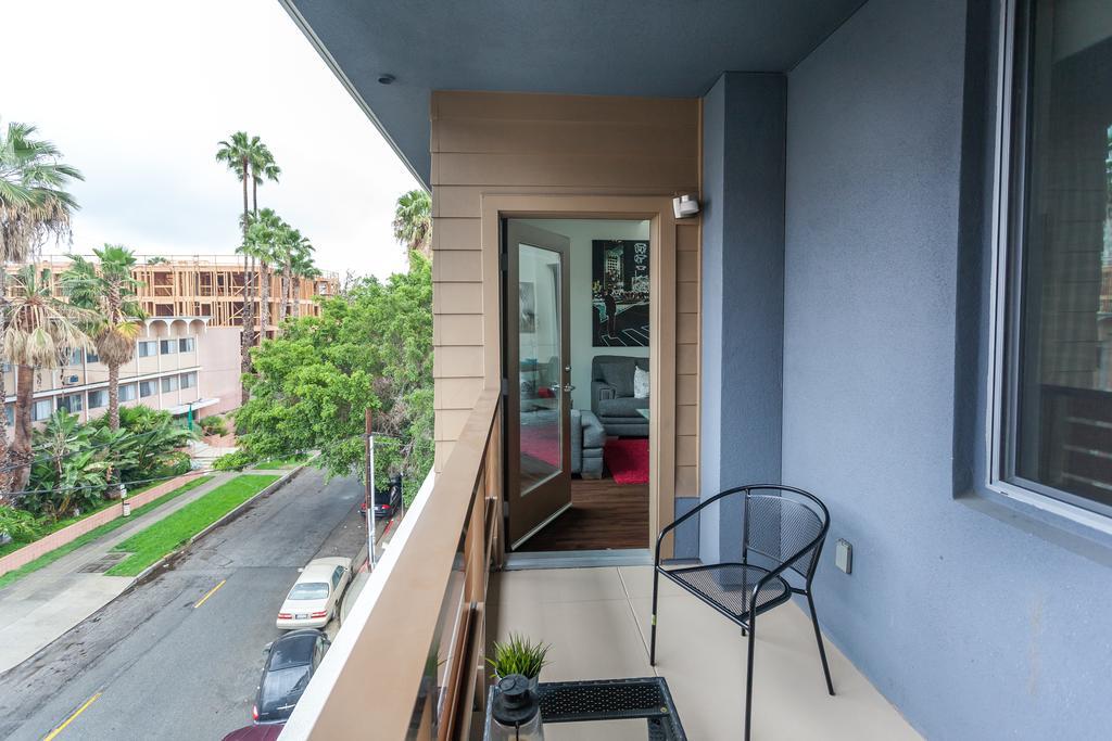 Popular Hollywood Walk Of Fame Penthouse Los Angeles